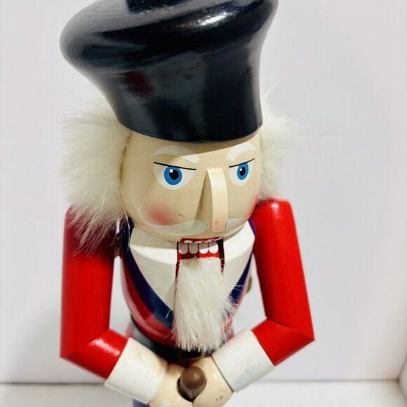 Vintage Christmas Holiday 15 Inch Golf Player Santa Nutcracker. RARE! - Picture 3 of 10
